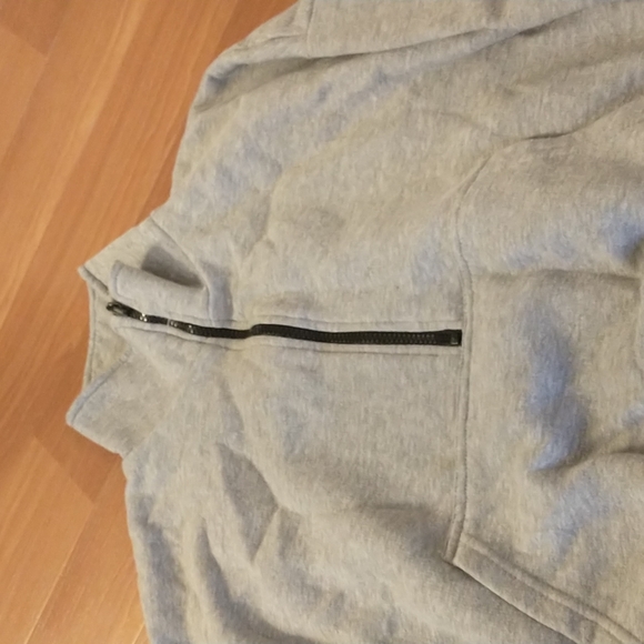 Boohoo women crop sweatshirts size small bonus free top - Picture 4 of 12